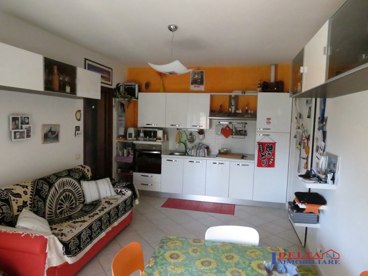 Appartamento in vendita a Rosignano Marittimo, 2 locali, prezzo € 130.000 | PortaleAgenzieImmobiliari.it