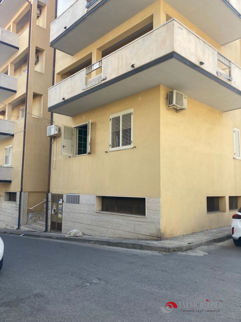 Appartamento in vendita a Bova Marina, 5 locali, Trattative riservate | PortaleAgenzieImmobiliari.it