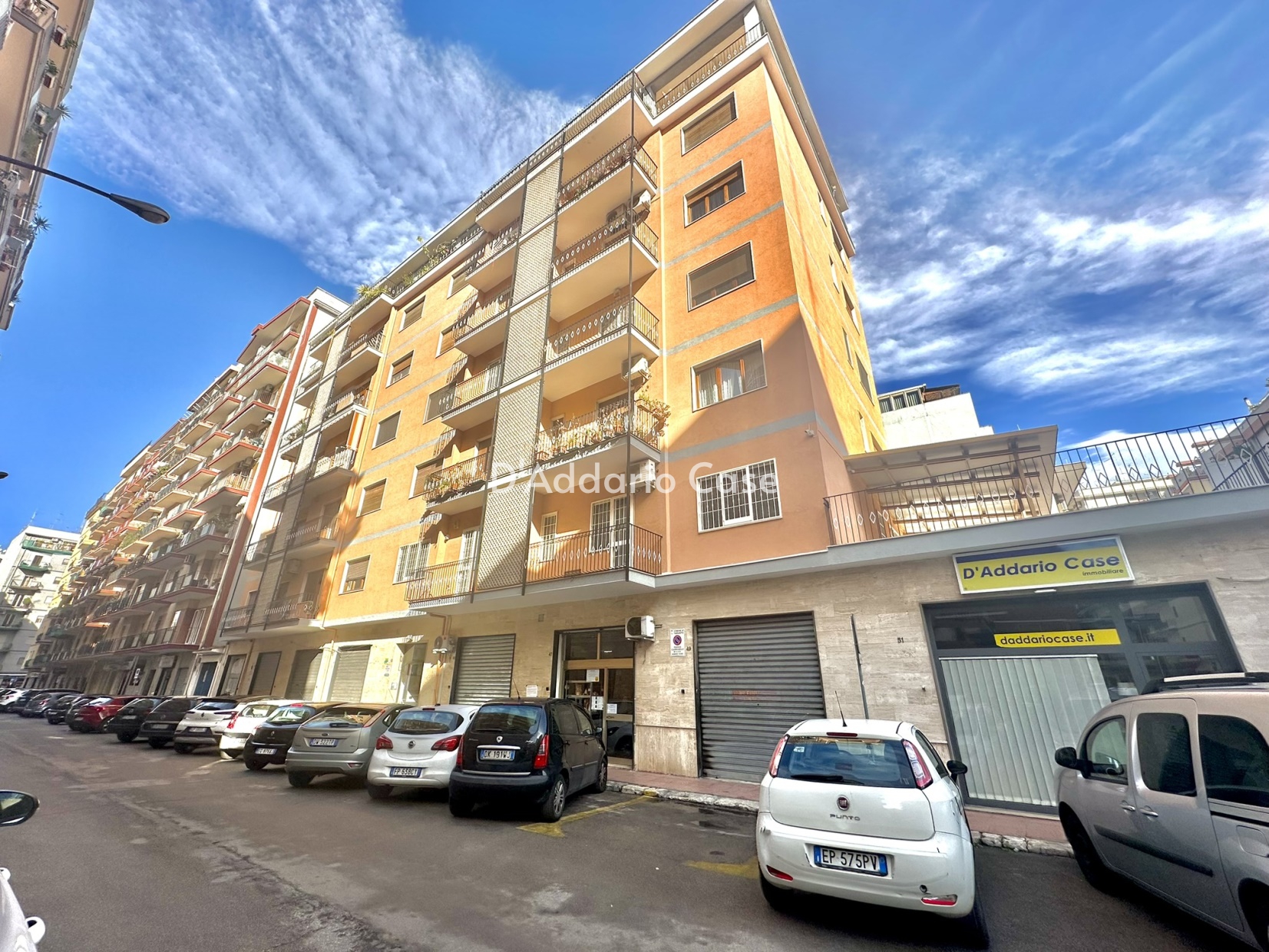 Appartamento in vendita a Taranto, 6 locali, prezzo € 168.000 | PortaleAgenzieImmobiliari.it