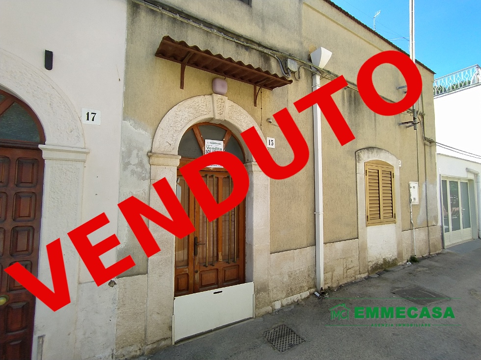 Villa in vendita a Valenzano, 3 locali, prezzo € 67.000 | PortaleAgenzieImmobiliari.it