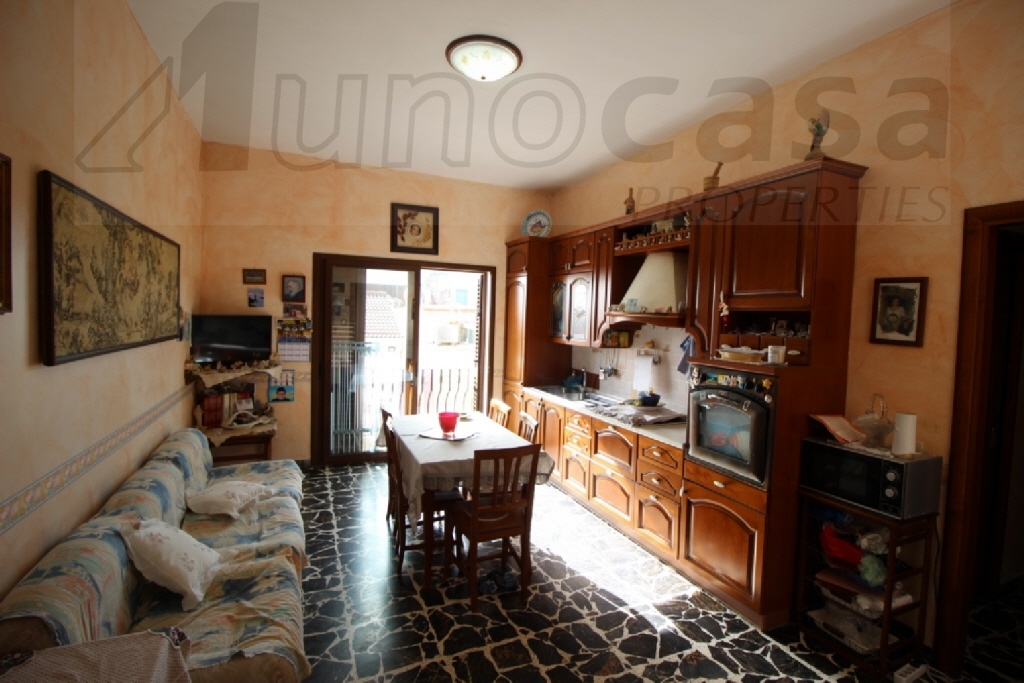 Appartamento in vendita a Ragusa, 8 locali, prezzo € 340.000 | PortaleAgenzieImmobiliari.it