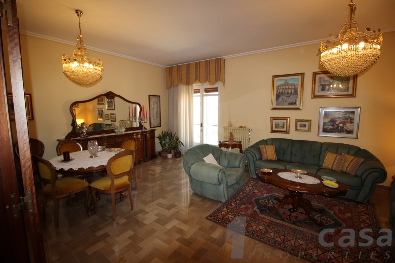 Appartamento in vendita a Ragusa, 6 locali, prezzo € 158.000 | PortaleAgenzieImmobiliari.it