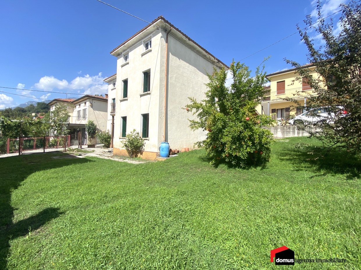 Villa in vendita a Lugo di Vicenza, 7 locali, prezzo € 128.000 | PortaleAgenzieImmobiliari.it