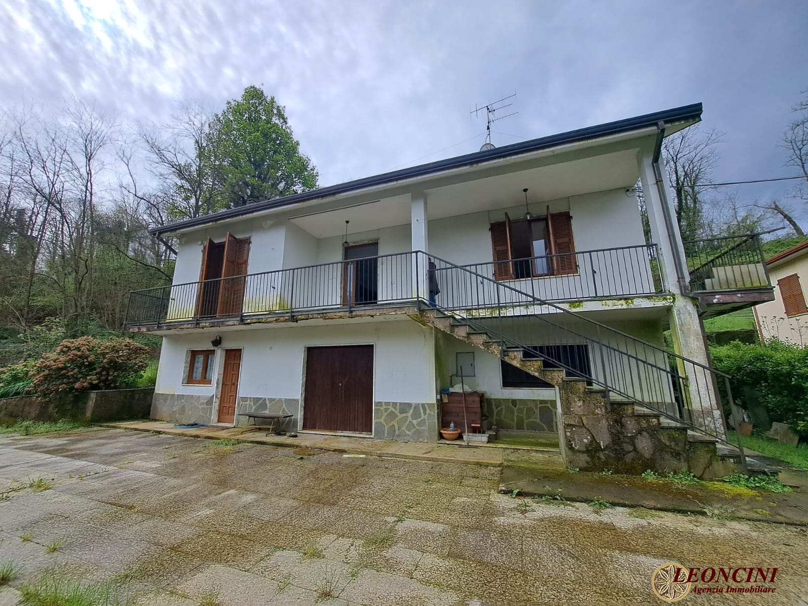 Villa in vendita a Villafranca in Lunigiana, 7 locali, prezzo € 160.000 | PortaleAgenzieImmobiliari.it