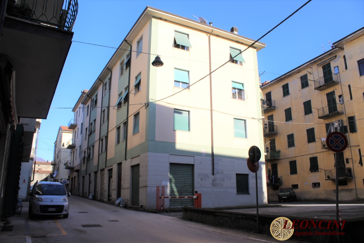 Appartamento in vendita a Villafranca in Lunigiana, 3 locali, prezzo € 40.000 | PortaleAgenzieImmobiliari.it