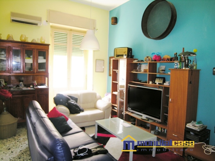 Appartamento in vendita a Pachino, 7 locali, prezzo € 135.000 | PortaleAgenzieImmobiliari.it