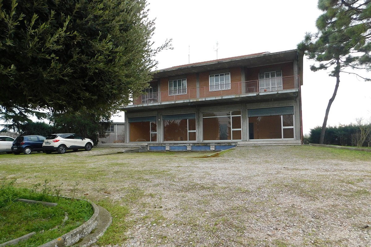 Villa in vendita a Cervia - Milano Marittima, 3 locali, zona Località: Cervia, prezzo € 390.000 | PortaleAgenzieImmobiliari.it