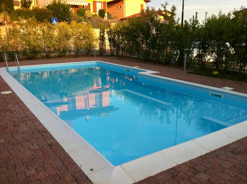 Appartamento in vendita a San Felice del Benaco, 5 locali, zona ese, prezzo € 425.000 | PortaleAgenzieImmobiliari.it