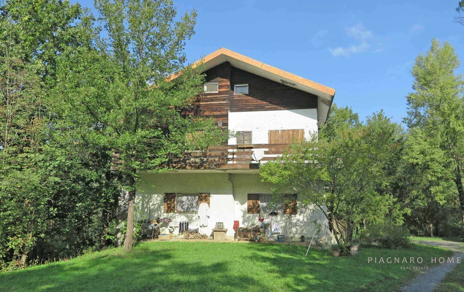 Rustico / Casale in vendita a Licciana Nardi, 12 locali, prezzo € 350.000 | PortaleAgenzieImmobiliari.it
