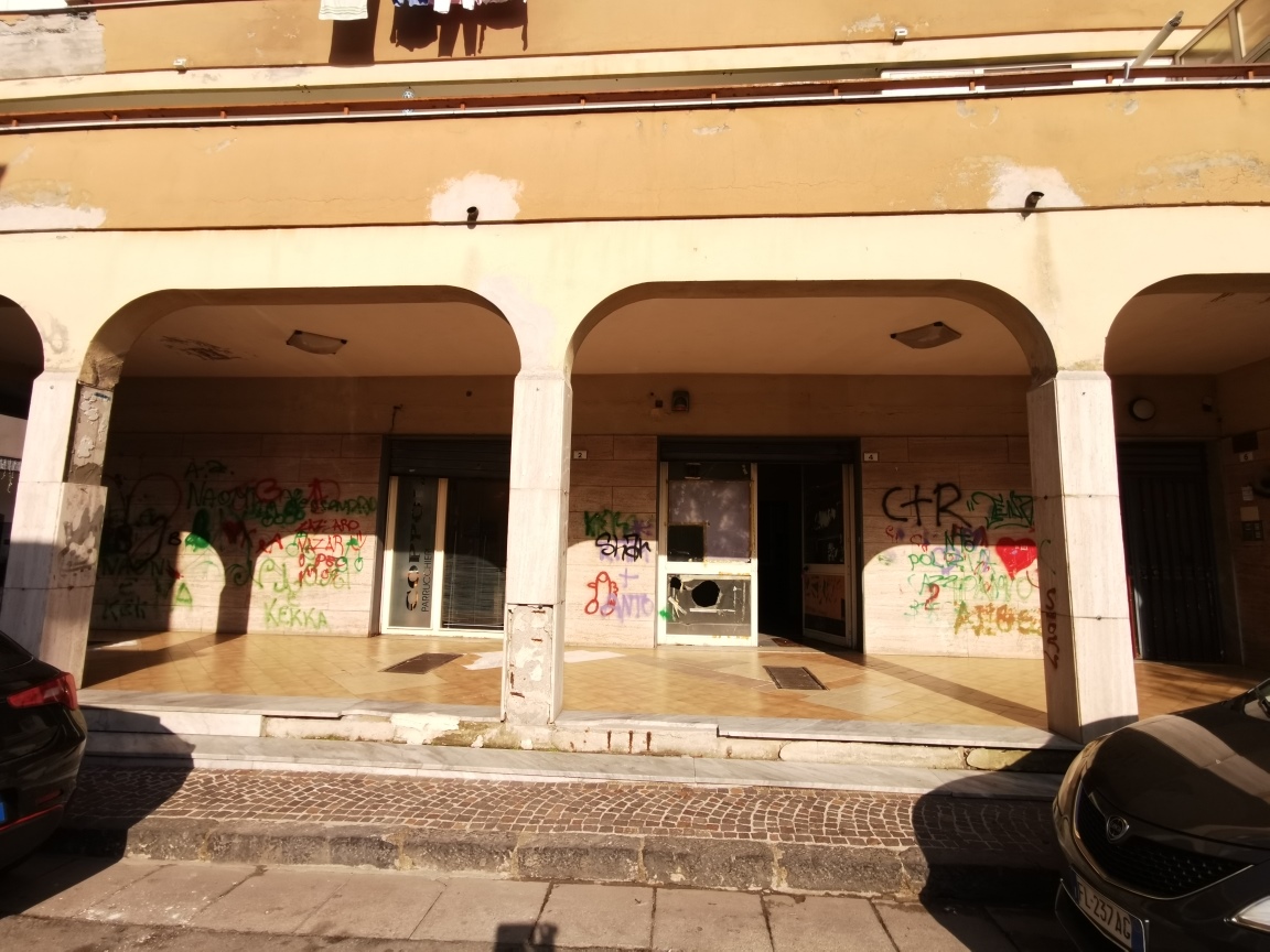Negozio / Locale in affitto a Cercola, 2 locali, prezzo € 300 | PortaleAgenzieImmobiliari.it