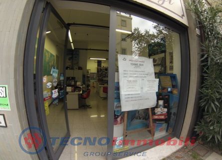 Negozio / Locale in vendita a Albenga, 1 locali, prezzo € 170.000 | PortaleAgenzieImmobiliari.it