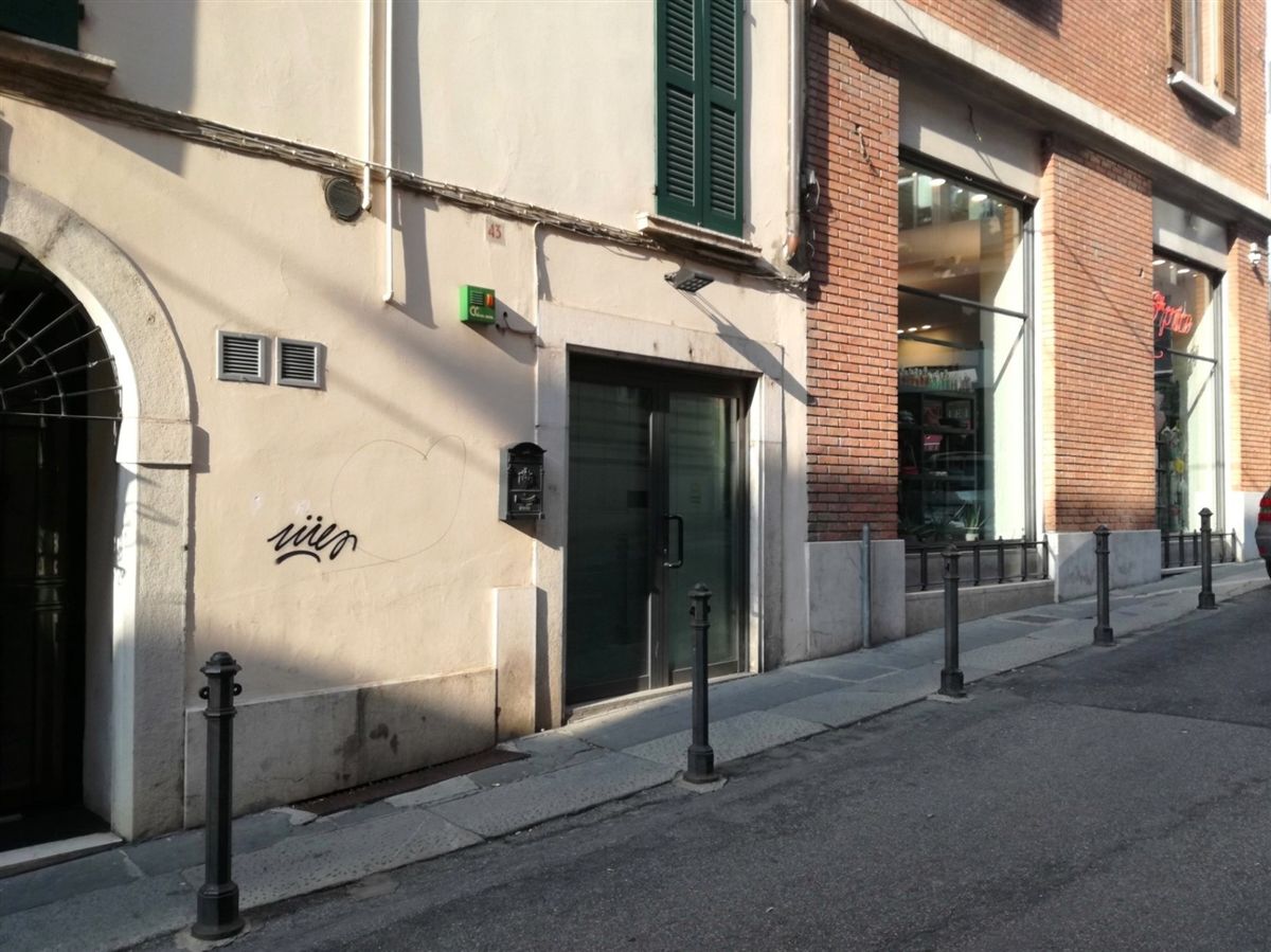 Negozio / Locale in vendita a Brescia, 9999 locali, prezzo € 128.000 | PortaleAgenzieImmobiliari.it