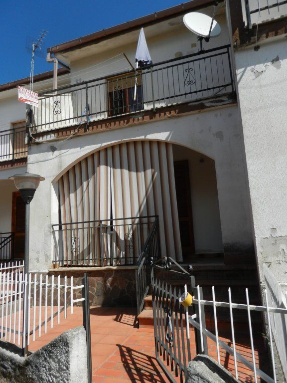 Villa in vendita a Scalea, 4 locali, prezzo € 62.000 | PortaleAgenzieImmobiliari.it