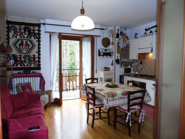 Appartamento in affitto a Bardonecchia, 3 locali, prezzo € 1.000 | CambioCasa.it