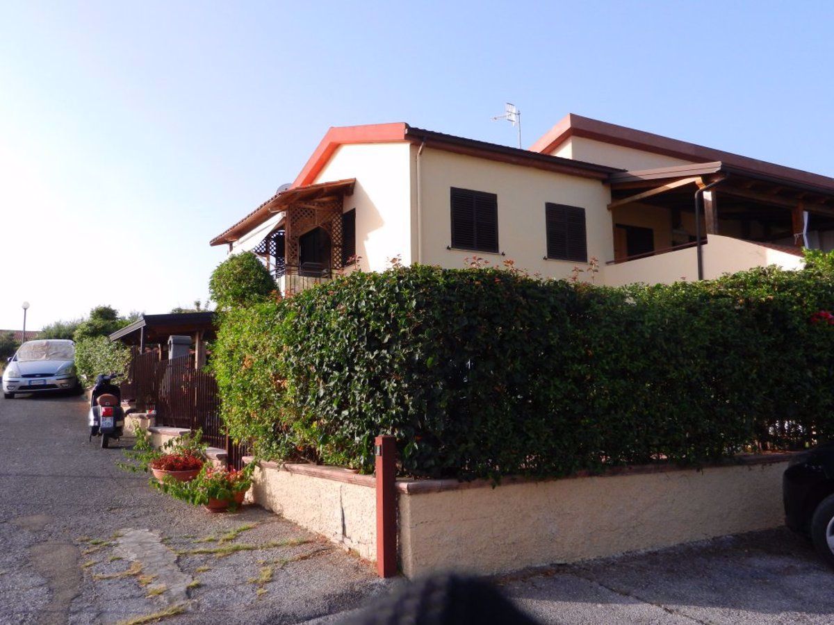 Villa in vendita a Praia a Mare, 3 locali, prezzo € 87.000 | PortaleAgenzieImmobiliari.it
