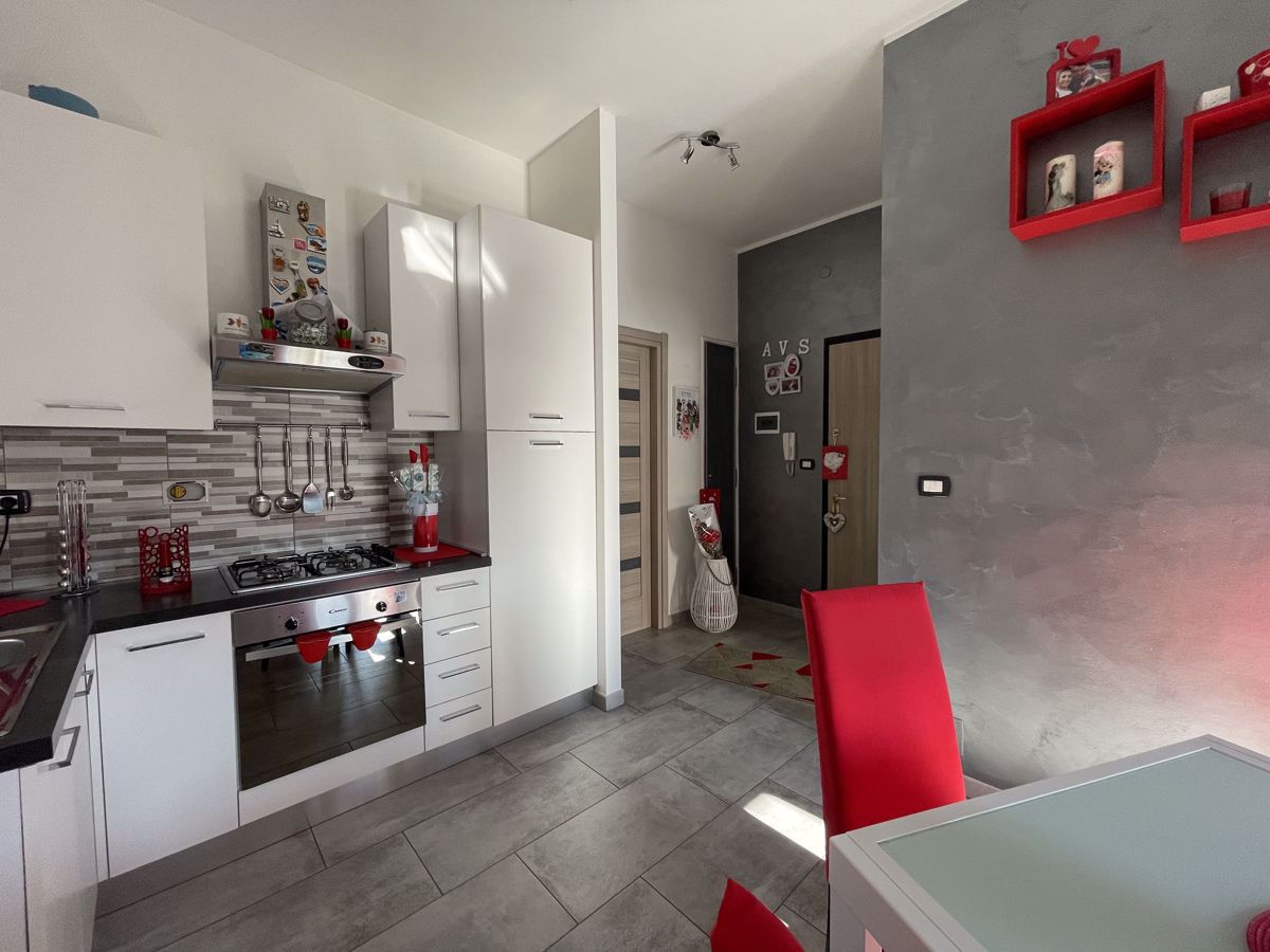 Appartamento in vendita a Grugliasco, 2 locali, prezzo € 95.000 | PortaleAgenzieImmobiliari.it