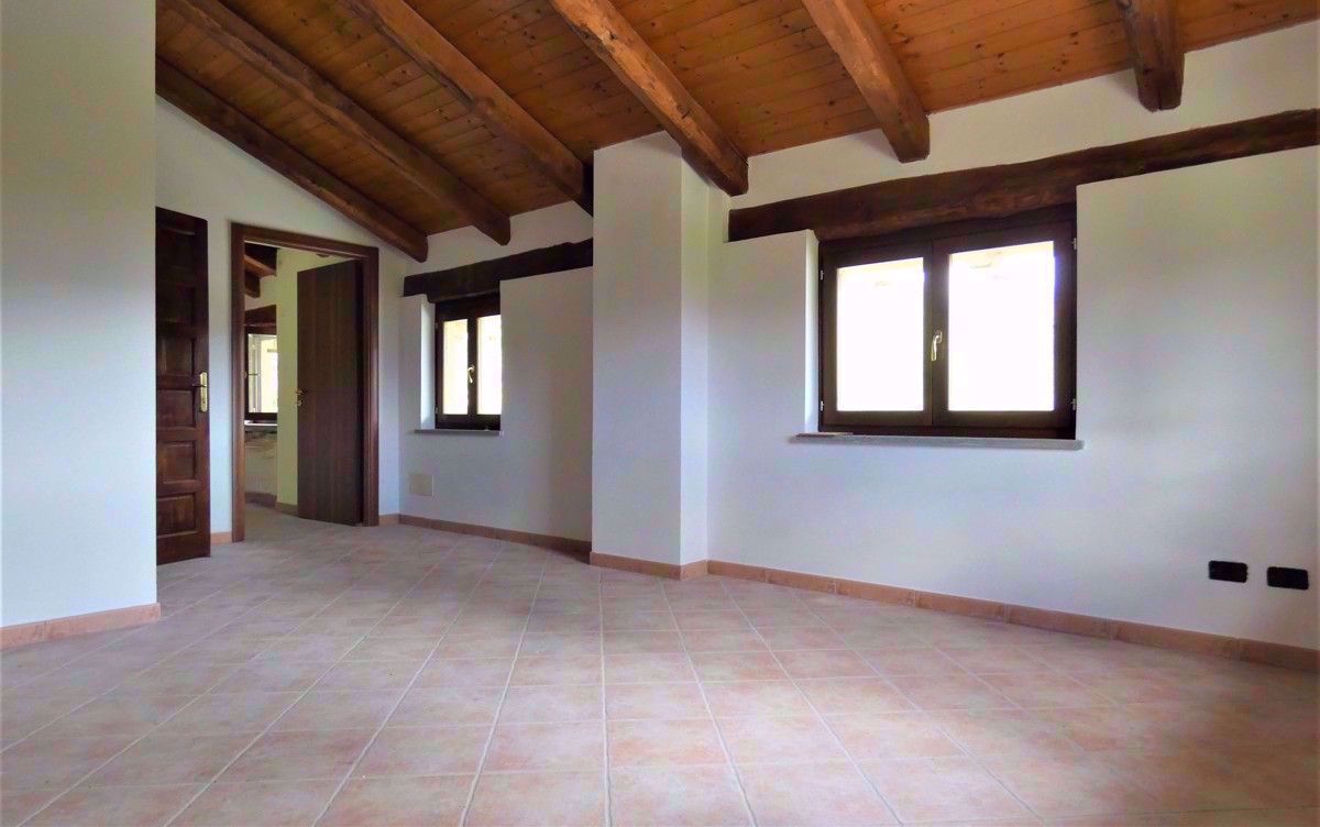 Appartamento in vendita a San Pietro Val Lemina, 2 locali, prezzo € 29.500 | CambioCasa.it