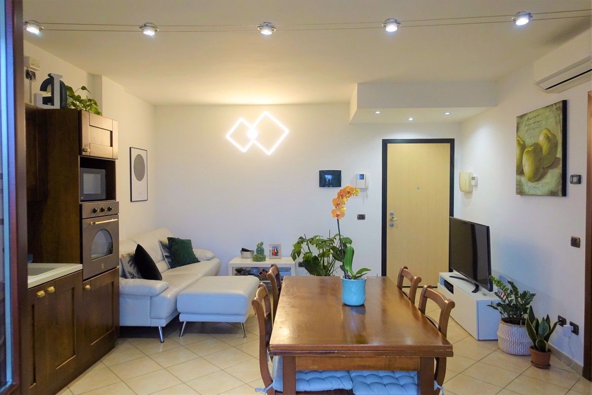 Appartamento in vendita a Landriano, 3 locali, prezzo € 125.000 | PortaleAgenzieImmobiliari.it