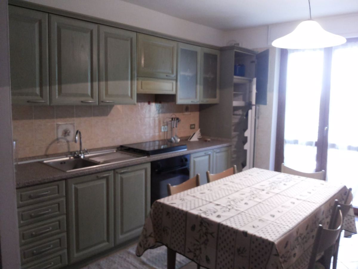 Appartamento in affitto a Bardonecchia, 9999 locali, prezzo € 1.200 | CambioCasa.it