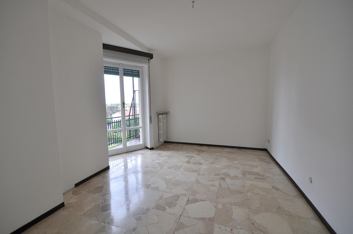 Appartamento in vendita a Inveruno, 3 locali, prezzo € 56.000 | PortaleAgenzieImmobiliari.it