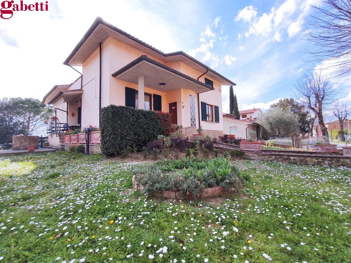 Villa in vendita a Asciano, 8 locali, prezzo € 460.000 | PortaleAgenzieImmobiliari.it