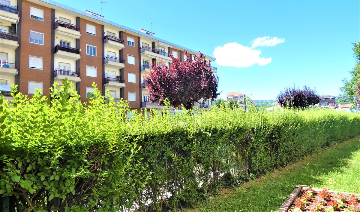 Appartamento in vendita a Pinerolo, 3 locali, prezzo € 98.000 | CambioCasa.it
