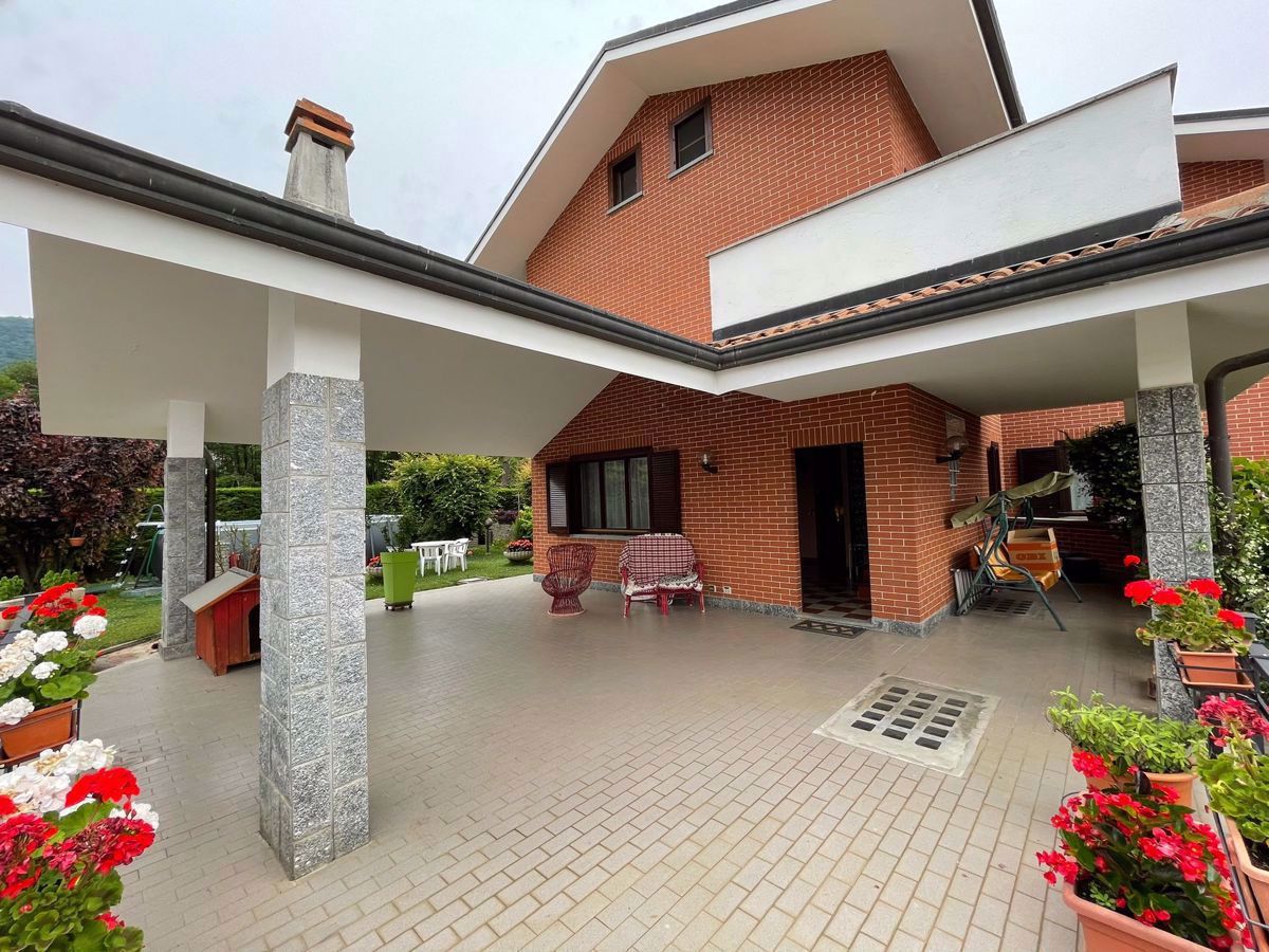 Villa in affitto a Sangano, 4 locali, prezzo € 800 | PortaleAgenzieImmobiliari.it