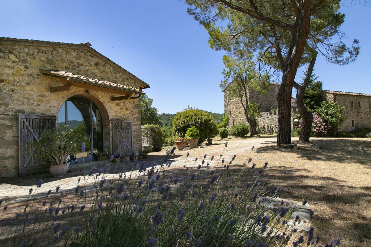 Villa in vendita a Greve in Chianti, 7 locali, prezzo € 2.250.000 | PortaleAgenzieImmobiliari.it