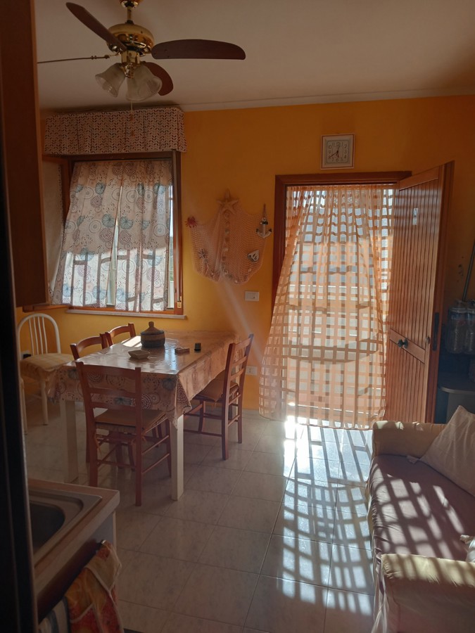 Appartamento in vendita a Lesina, 3 locali, prezzo € 44.000 | PortaleAgenzieImmobiliari.it
