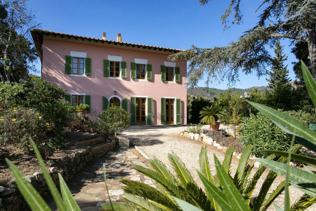 Villa in vendita a Porto Azzurro, 7 locali, prezzo € 2.650.000 | PortaleAgenzieImmobiliari.it
