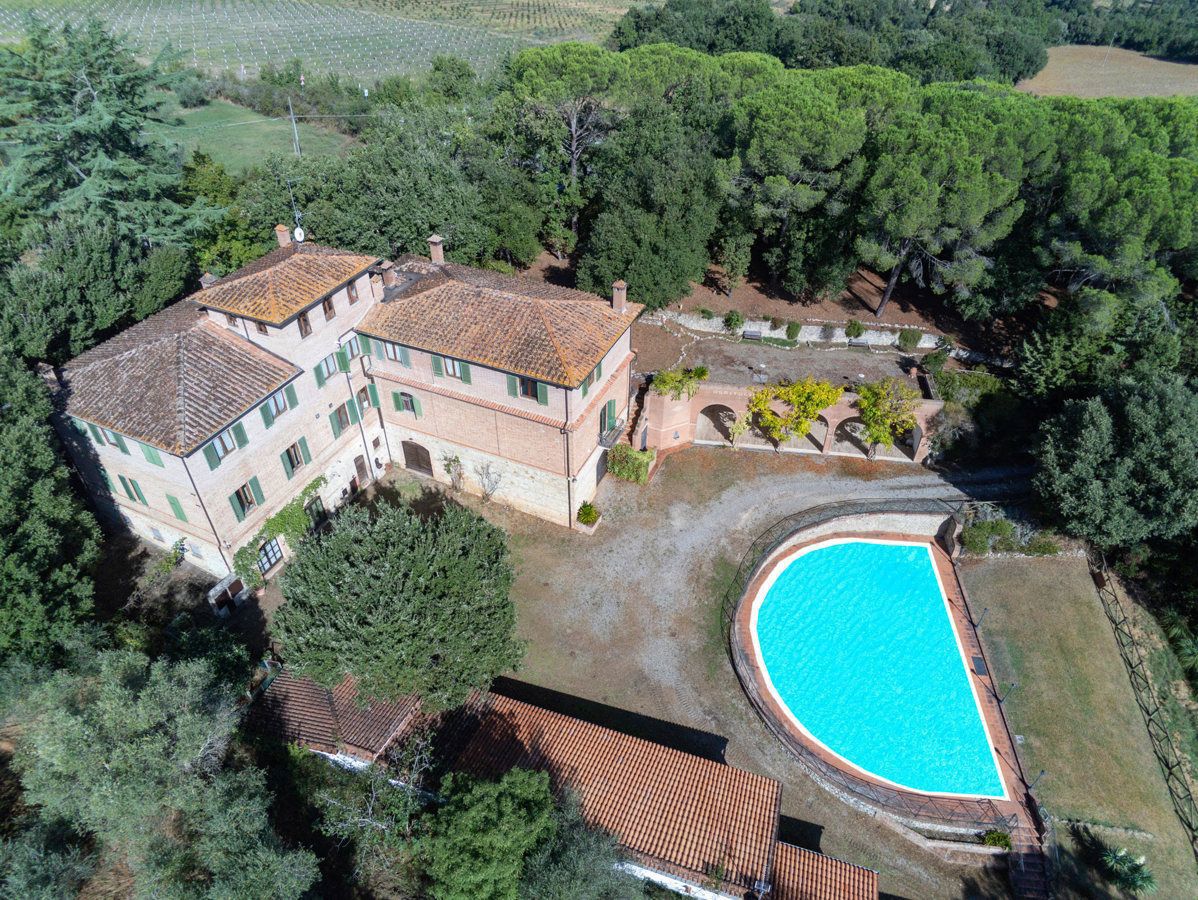 Villa in vendita a Murlo, 40 locali, prezzo € 1.480.000 | PortaleAgenzieImmobiliari.it