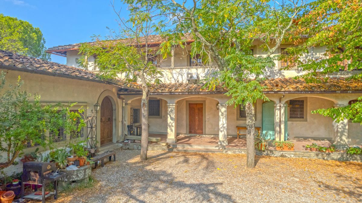 Villa in vendita a Firenze, 20 locali, prezzo € 2.860.000 | PortaleAgenzieImmobiliari.it