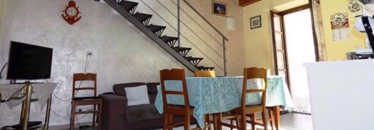 Appartamento in vendita a Pinerolo, 3 locali, prezzo € 89.000 | CambioCasa.it