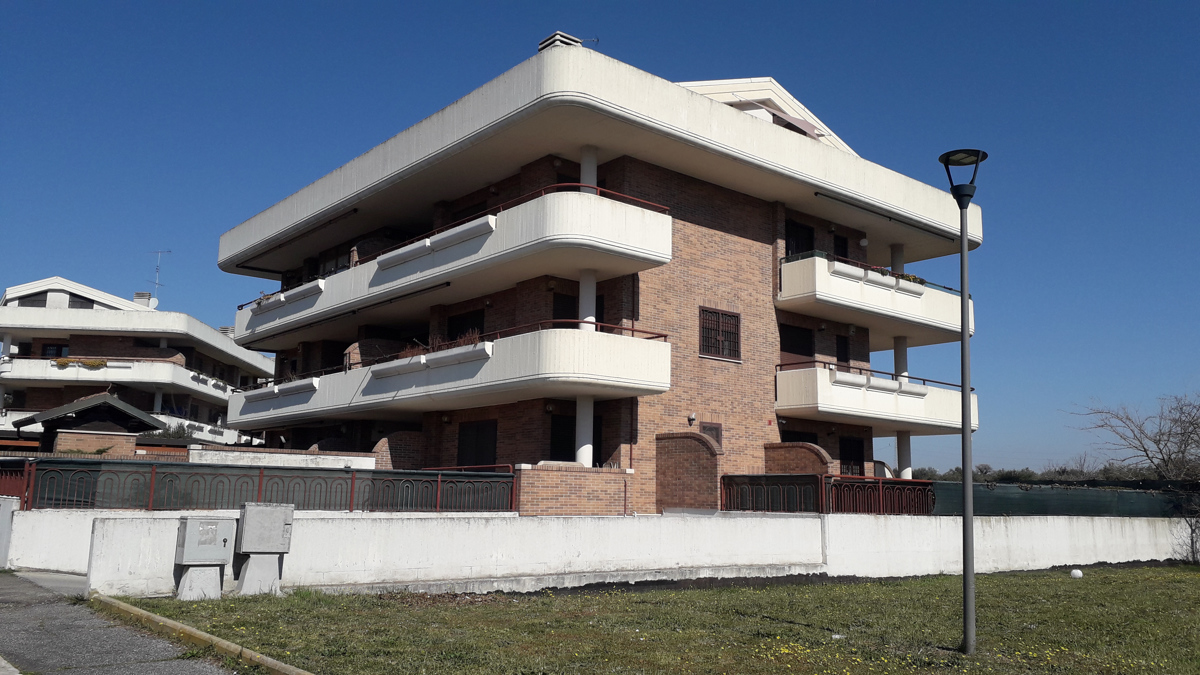 Duplex in vendita a Roma, 4 locali, prezzo € 159.000 | CambioCasa.it