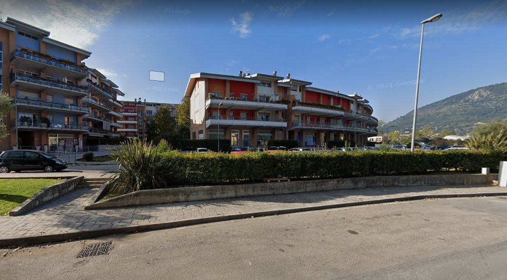 Negozio / Locale in affitto a Cassino, 5 locali, prezzo € 3.500 | PortaleAgenzieImmobiliari.it