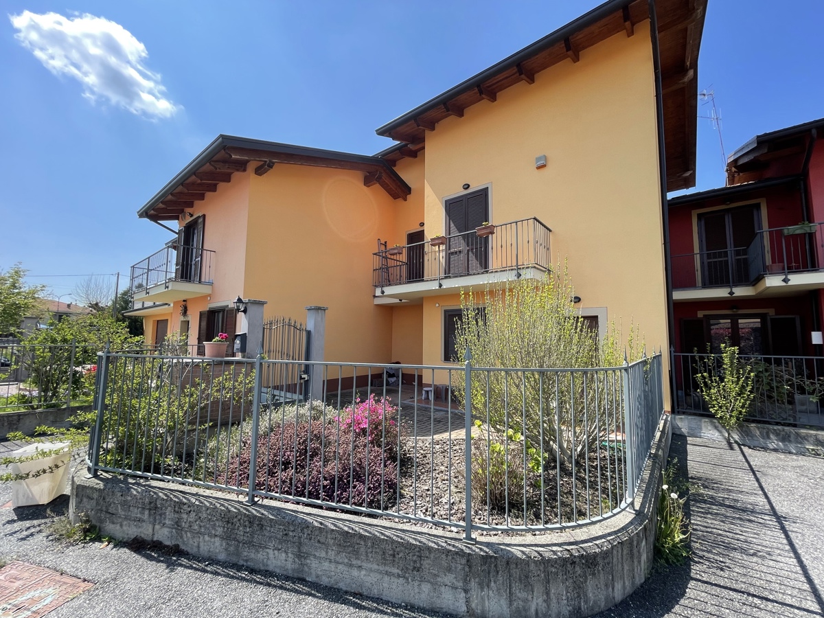 Villa a Schiera in vendita a Loranzè, 5 locali, prezzo € 179.000 | CambioCasa.it