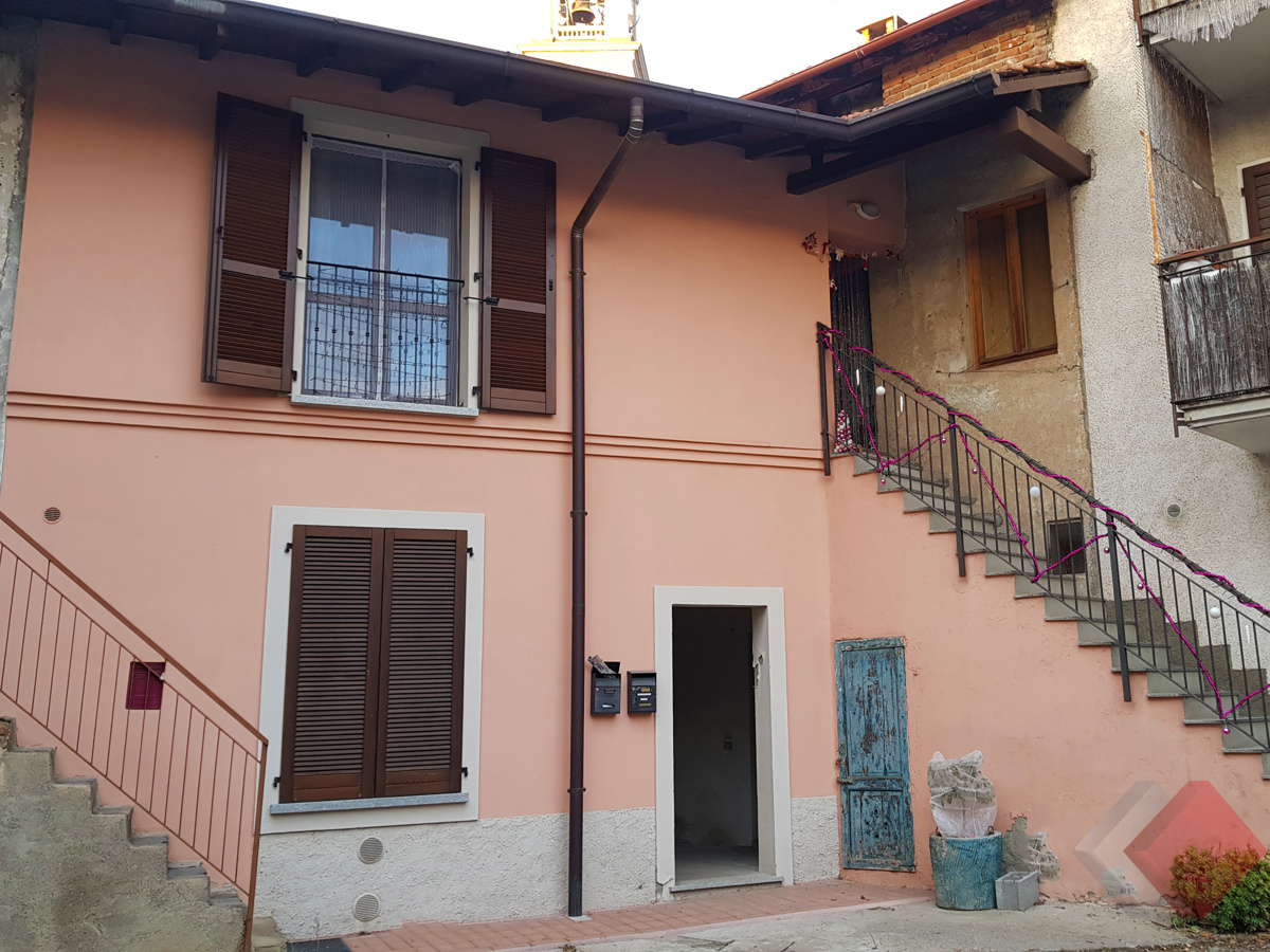 Appartamento in vendita a Guanzate, 2 locali, prezzo € 75.000 | PortaleAgenzieImmobiliari.it