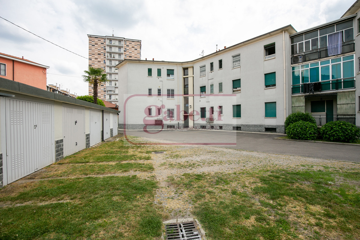Appartamento in vendita a Paderno Dugnano, 3 locali, prezzo € 125.000 | PortaleAgenzieImmobiliari.it