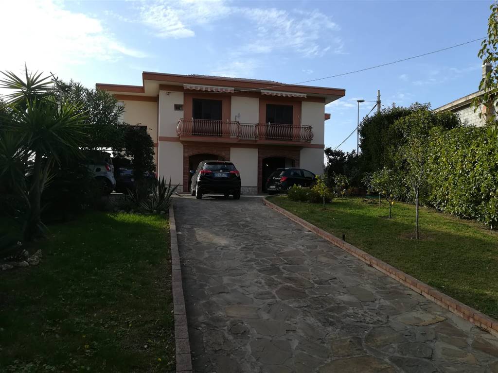 Villa in vendita a Castellabate, 6 locali, prezzo € 430.000 | CambioCasa.it