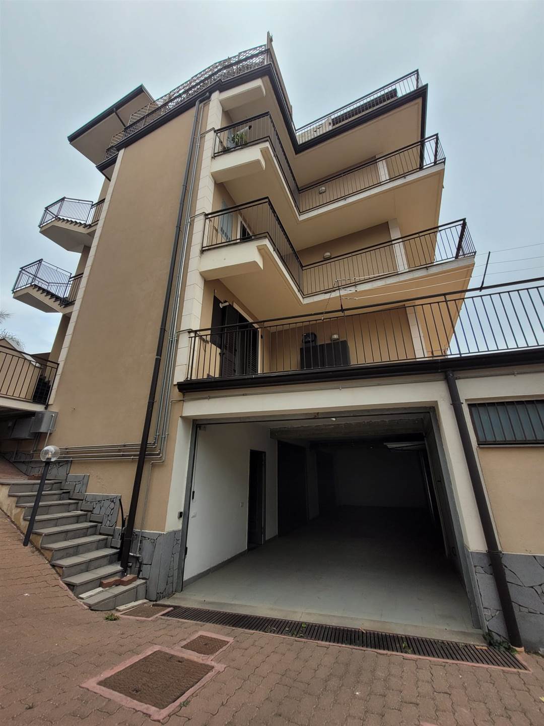 Appartamento in affitto a Belpasso, 4 locali, prezzo € 650 | PortaleAgenzieImmobiliari.it