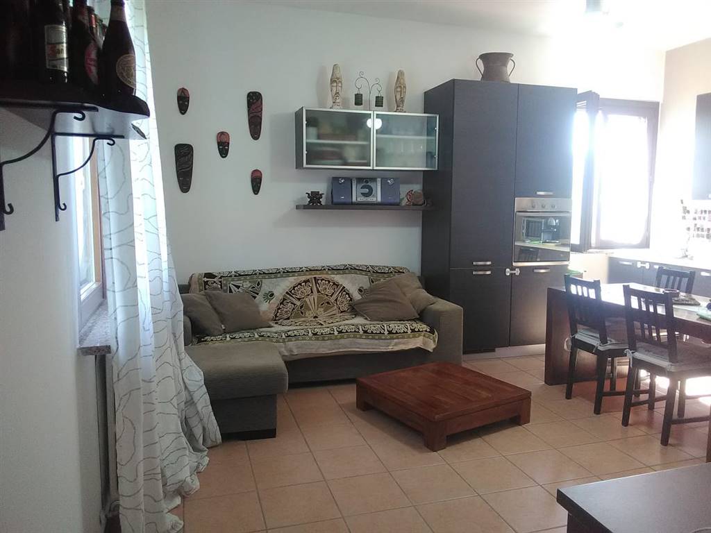 Appartamento in vendita a Castelplanio, 4 locali, zona o Loreto, prezzo € 85.000 | PortaleAgenzieImmobiliari.it