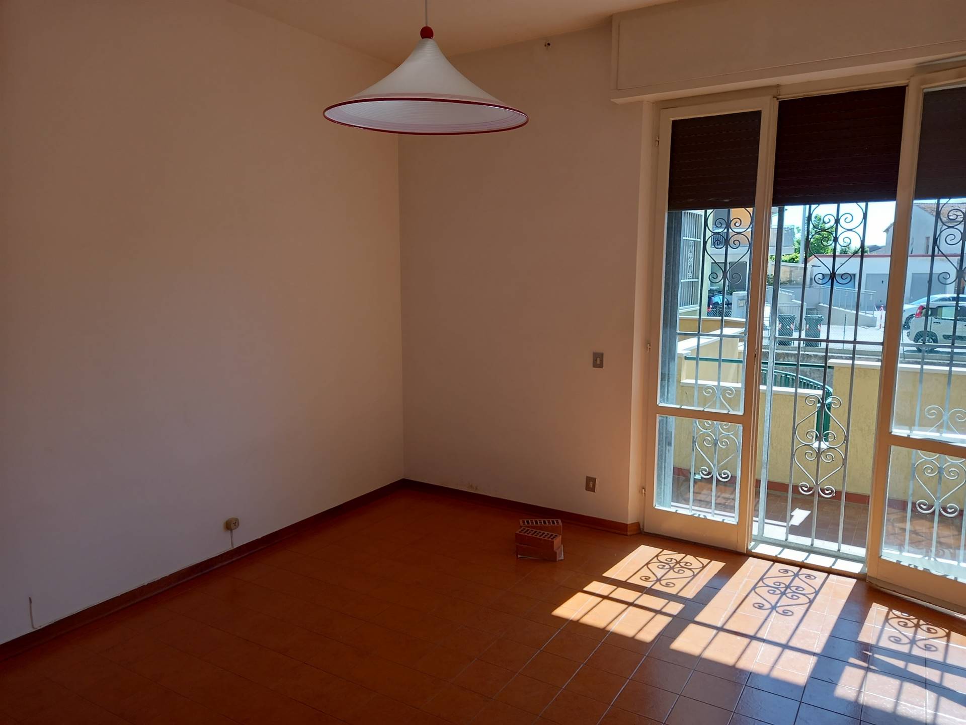 Appartamento in vendita a Castelbellino, 5 locali, zona elbellino Stazione, prezzo € 59.000 | PortaleAgenzieImmobiliari.it