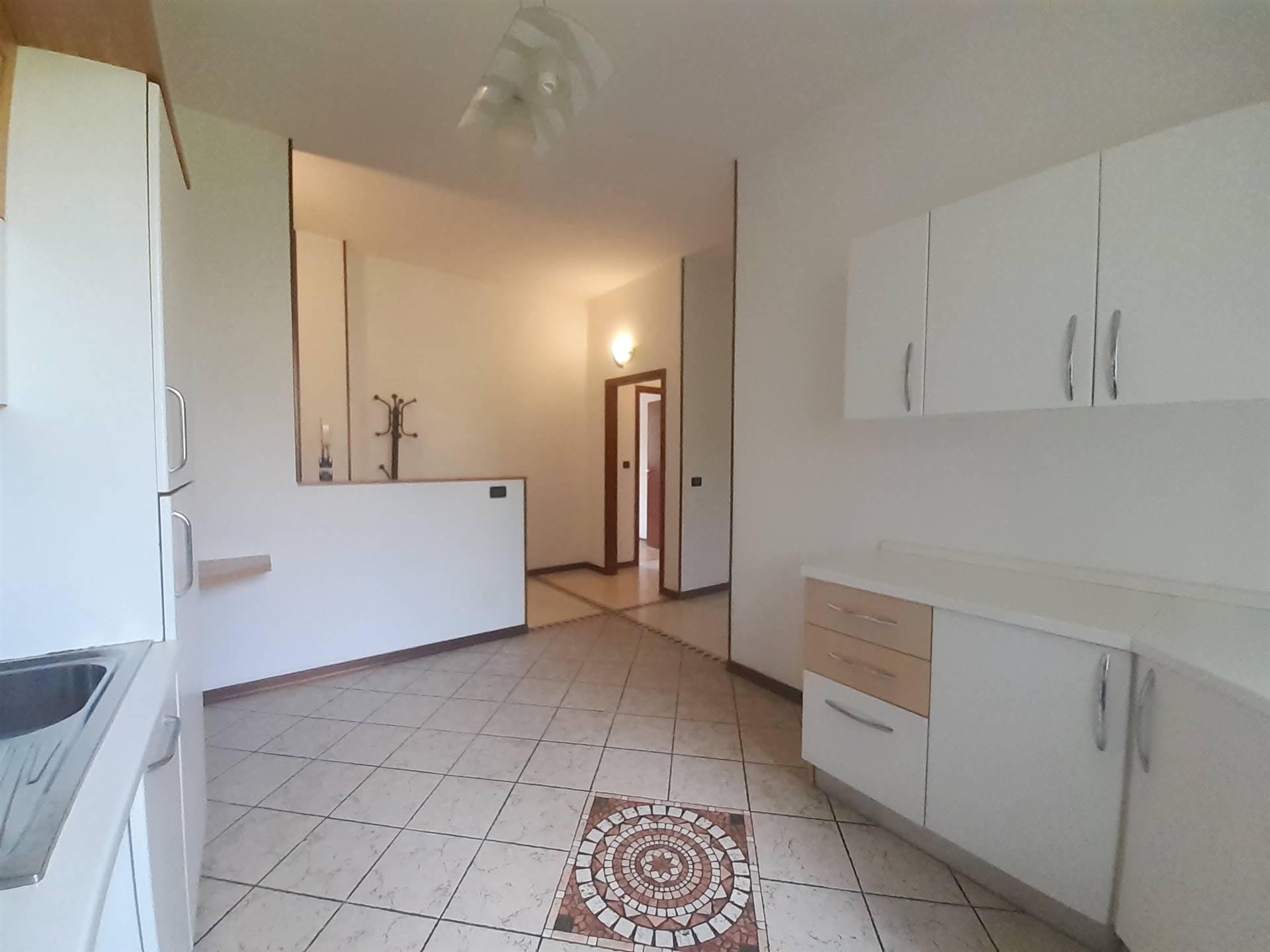 Appartamento in vendita a Casalecchio di Reno, 4 locali, zona Località: CENTRO, prezzo € 259.000 | PortaleAgenzieImmobiliari.it
