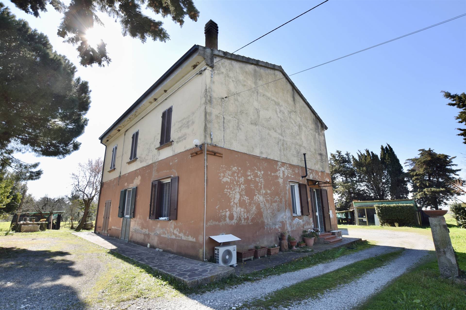 Rustico / Casale in vendita a Rosignano Marittimo, 8 locali, prezzo € 398.000 | PortaleAgenzieImmobiliari.it