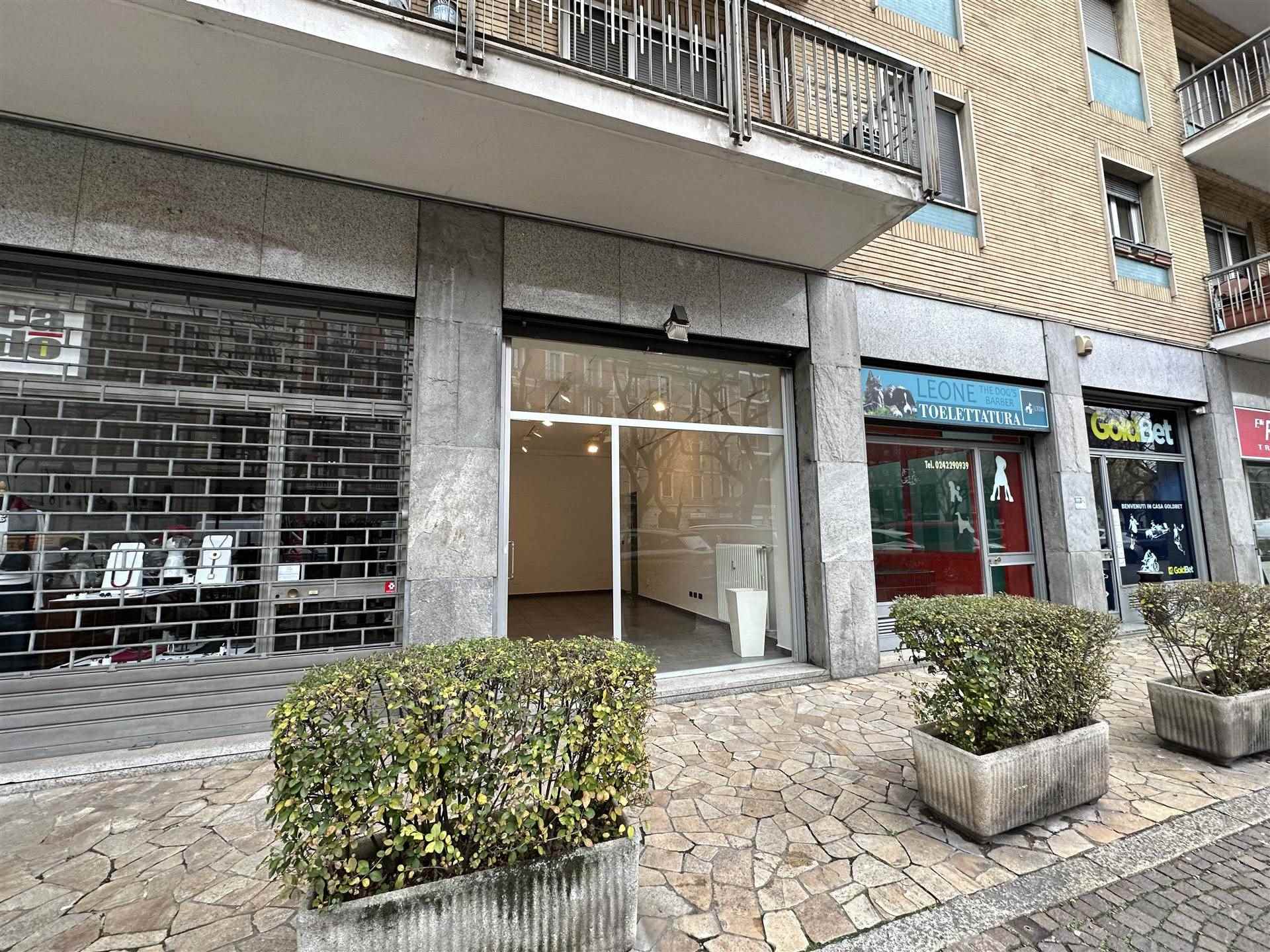 Negozio / Locale in vendita a Milano, 2 locali, zona P.ta Genova, Romolo, Solari, Savona, Tortona, prezzo € 150.000 | PortaleAgenzieImmobiliari.it