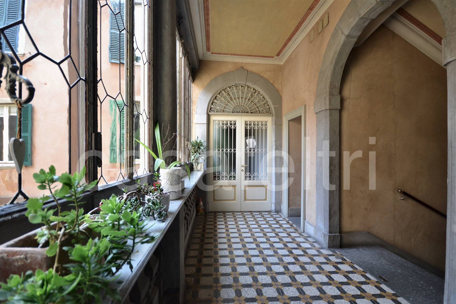 Ufficio / Studio in affitto a Bergamo, 8 locali, zona rale, prezzo € 2.850 | PortaleAgenzieImmobiliari.it