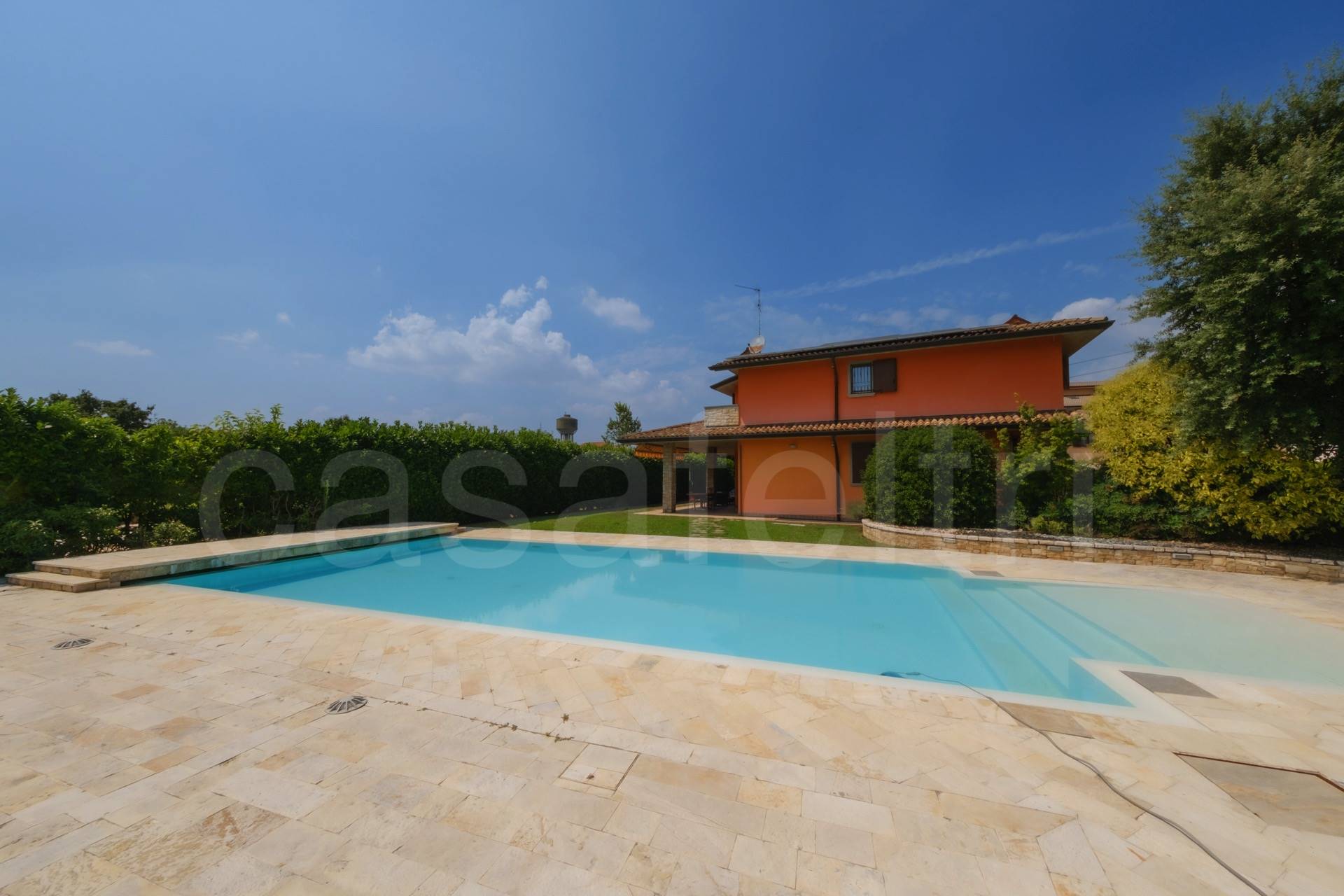 Villa in vendita a Zanica, 6 locali, prezzo € 598.000 | PortaleAgenzieImmobiliari.it