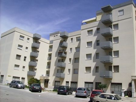 Appartamento in vendita a Marsala, 5 locali, zona Località: CENTRO, prezzo € 140.000 | PortaleAgenzieImmobiliari.it