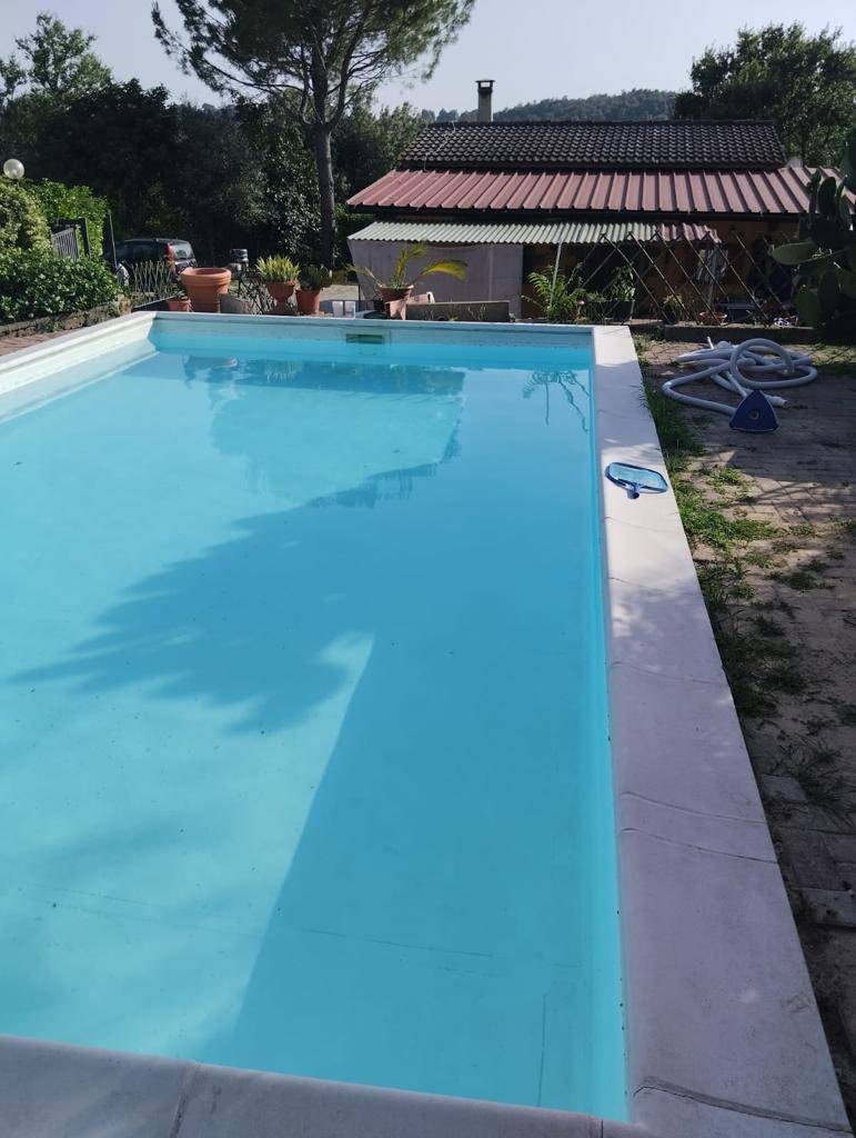 Villa in vendita a Nazzano, 2 locali, prezzo € 75.000 | CambioCasa.it
