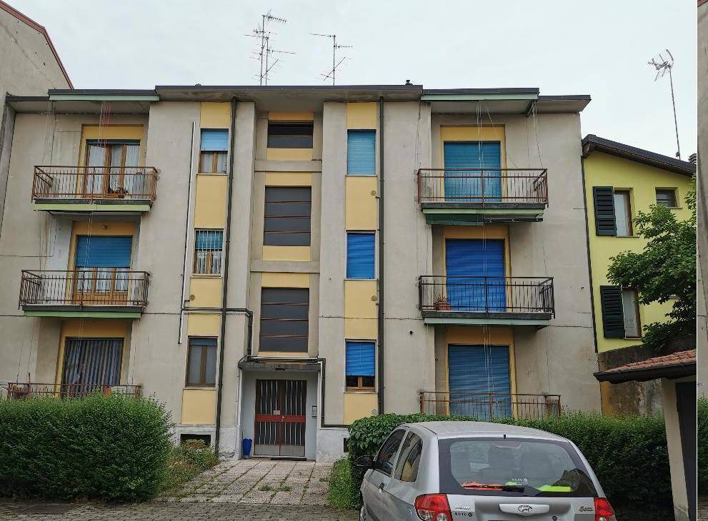 Appartamento in vendita a Melzo, 3 locali, prezzo € 180.000 | PortaleAgenzieImmobiliari.it